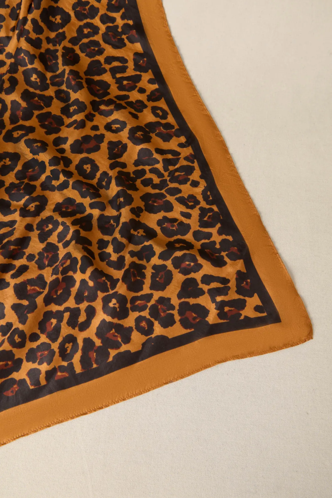 Maxi foulard soie Anda